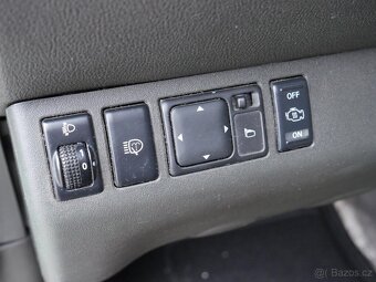 Nissan Pathfinder 2.5dCi , 128 kW nafta, 2005 - 8