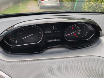 Prodám Peugeot 208, 2016, 30000km - 8