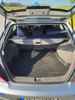 Subaru Impreza 2.0i 92kw - 8