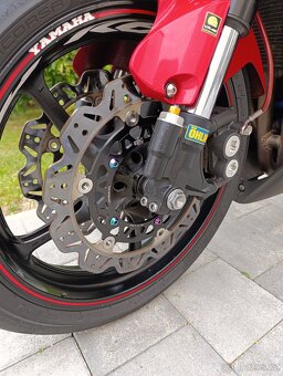 Yamaha YZF R6 - 8