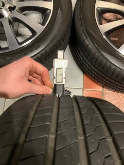 Alu kola Škoda R17 5X112 LETNÍ PNEU 225/50 R17 ANNAPURNA 2 - 8