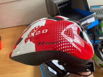 Dětská cyklistická inmoldová přilba Pro-T model Toledo -NOVÁ - 8