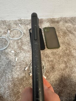 iPhone 11 128 GB - 8