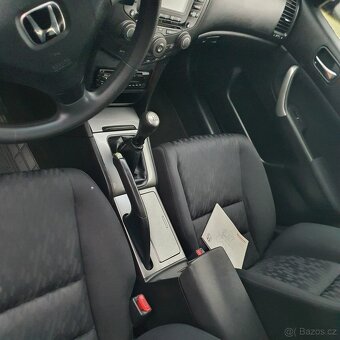 Honda accord - 8