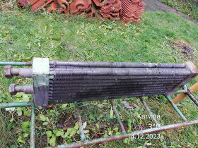 PRODÁM  RETRO  RADIÁTOR - 8