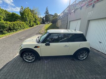 Mini Cooper 1.6 d - 8