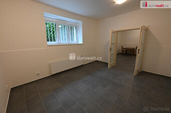 Pronájem bytu - ateliért 2+kk 37 m2 Praha 9 Prosek Na Stráži - 8