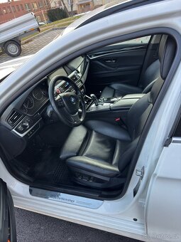 BMW F11 530d automat - 8