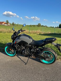 Yamaha MT-07 - 8