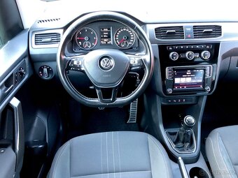 VW Caddy ALLTRACK 4x4 11/2016 Historie-Servis VW - 8
