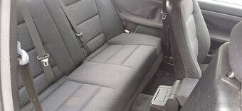 BMW E36 318is coupe - 8