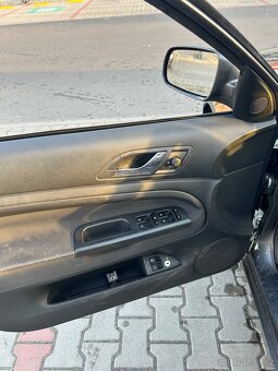 Škoda Superb 1 - 8
