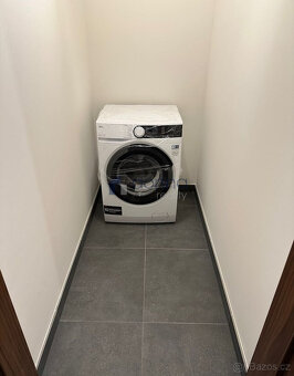 Pronájem zcela nového bytu 2+kk/2xB, 65m2, ul. Nádražní, Pra - 8