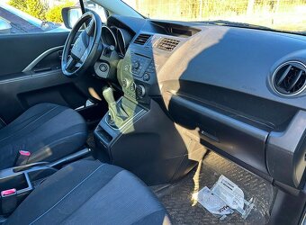Mazda 5 CW 2.0i havarovaná - 8