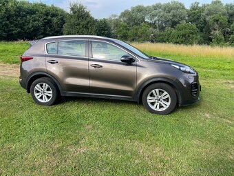 Kia Sportage 1.7 crdi exkluzivní výbava - 8