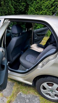 Škoda Fabia 2004 1.2 HTP - 80600 km - 8