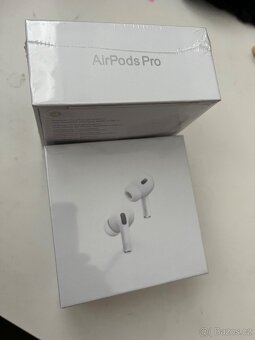 SLUCHATKA AIRPODS PRO 2 USB C - 8
