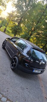 Nabízí. Vw Golf V 1,9tdi-66kw 2005 nova stk 5dv - 8