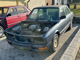 Bmw 525 e E28 na nahradni dily cele auto - 8