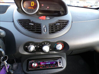 Renault Twingo 1,2 16V - 8