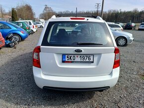 Kia Carens 2.0 CRDi, 103 kW, ALU, r.v.2009 - 8