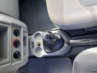 Renault Kangoo 1,2i - 8