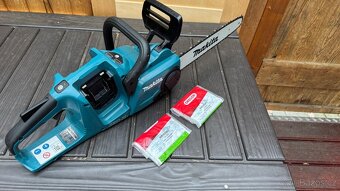 Makita DUC353Z 2×18V aku řetězová pila – TOP stav + náhradní - 8