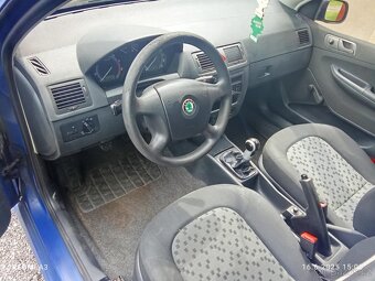 Škoda Fabia - 8