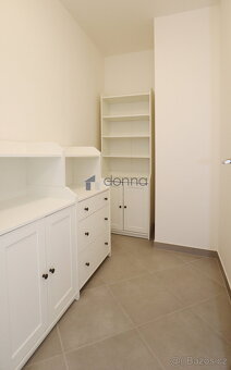 2+kk, 64,3m2 +balkon 5,8m2, Sochorcova ulice, Praha 4 - Háje - 8