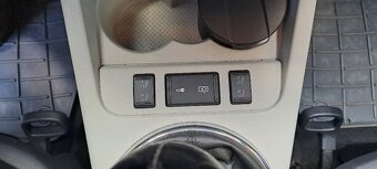Škoda Roomster 1.2 TDi - 8