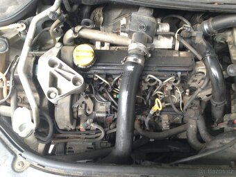 Renault Megane 2 1,5DCI 60kW 2004 K9K7 HB, dily z vozu - 8