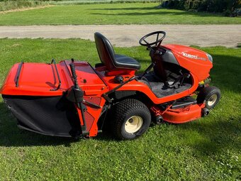 Na prodej profesionální traktor Kubota Gr1600 - 8