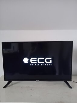 Televize perf. stav, koupená na vánoce 2022, uhl. 81cm - 8