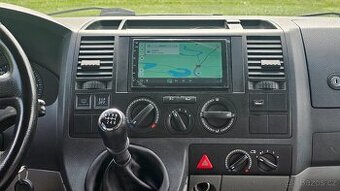 Prodám VW transportér T5 1.9.tdi až 9 míst. - 8