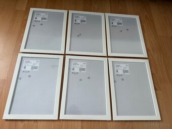 Ikea Fiskbo 21x30 bílý rám rámeček 11 ks - 8