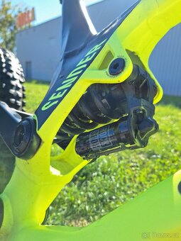 Canyon Sender Al6 - 8