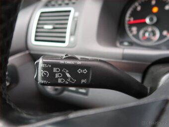 Touran 1.6 TDI TOP STAV, 6 st. manuál, 2012 - 8