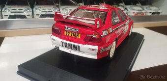 Mitsubishi Lancer evo VI 1:18 autoart rally rarita T.Makinen - 8