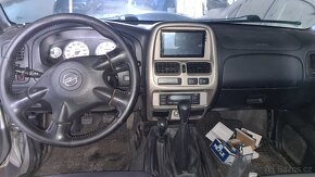 Nissan Navara D22 2.5TD - 8