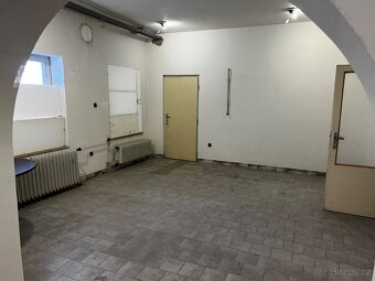 Obchodní prostory, sklad - lokalita Zlín - Pančava - 8