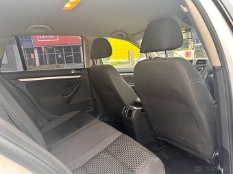 Volkswagen Golf 6 1.6TDI 77KW - 8