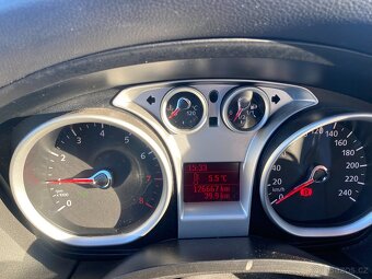 Focus 1,6 74kw 2011 LPG - 8