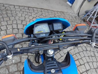 Yamaha xt 600 - 8