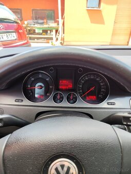Volkswagen Passat B6 kombi - 8