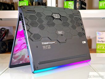 Herní notebook MSI RAIDER | RTX 3070 | i7-10870H | 300Hz - 8