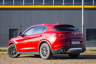 Alfa Romeo Stelvio /AJ NA SPLATKY/ - 8