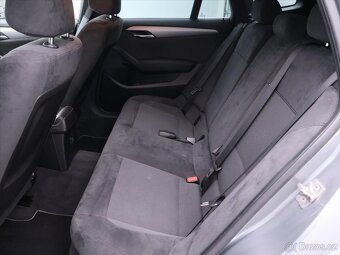 BMW X1 2,0 xDrive20d 130kW M-Paket (2012) - 8
