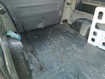 Mercedes Vito - 8
