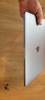 Mac Book Pro "13", 2,3GHz, i5, 8GB, 256 SSD, rok 2017 - 8