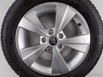 Škoda Octavia - Originání 16" alu kola - Zimní pneu - 8